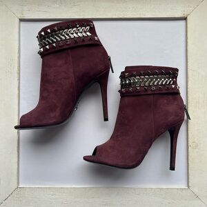 Shutz Burgundy Suade Open Toe Ankle Boots Size 6